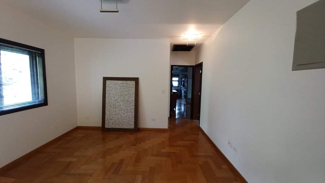 CASA EM CONDOMÍNIO