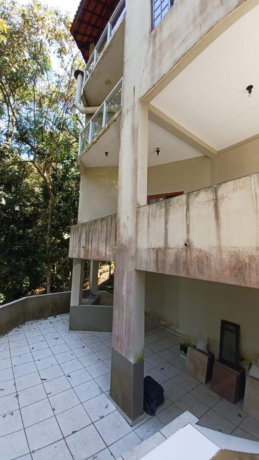 CASA EM CONDOMÍNIO
