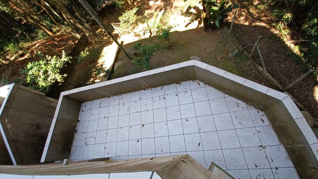 CASA EM CONDOMÍNIO