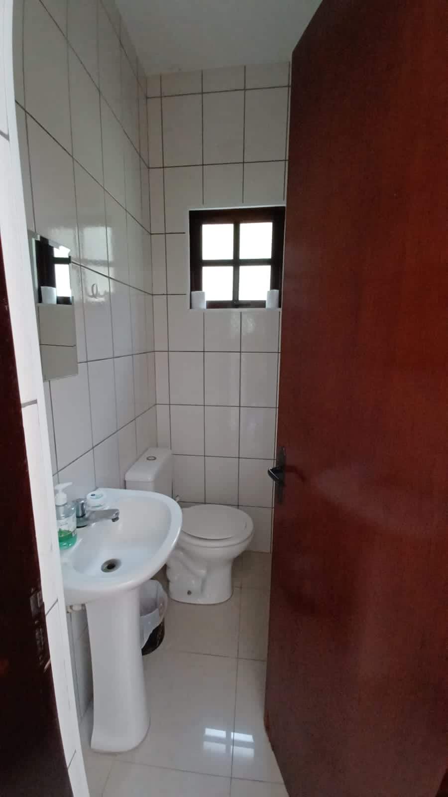 CASA EM CONDOMÍNIO