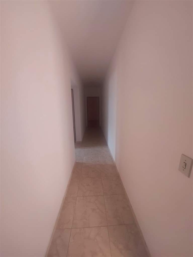 CASA EM CONDOMÍNIO