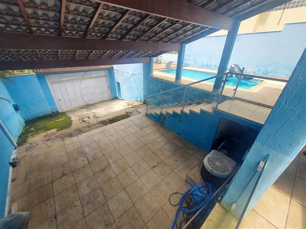 Casa em condomínio