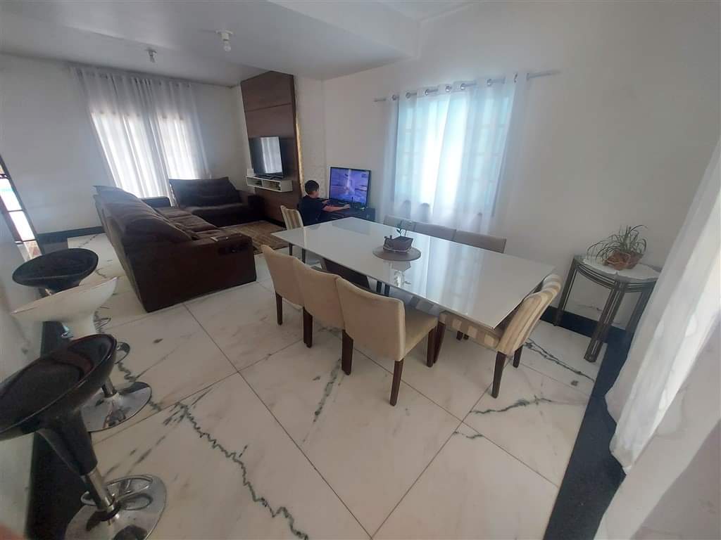 Casa em condomínio