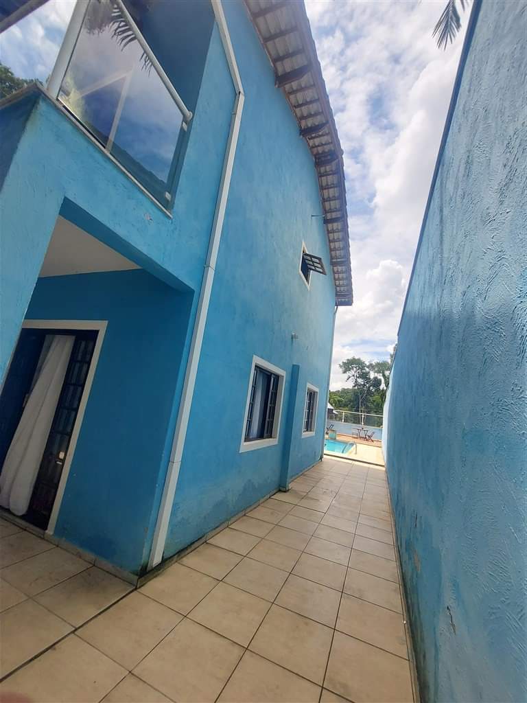 Casa em condomínio