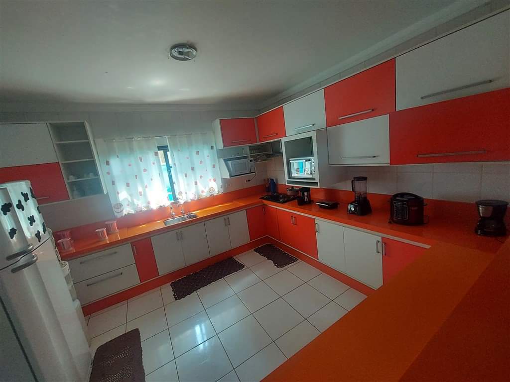 Casa em condomínio