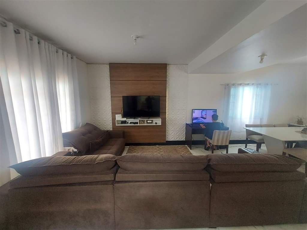 Casa em condomínio
