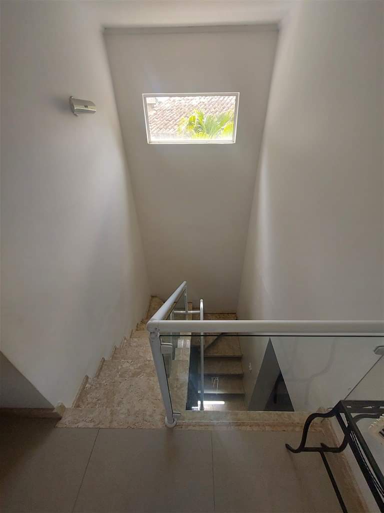 Casa em condomínio