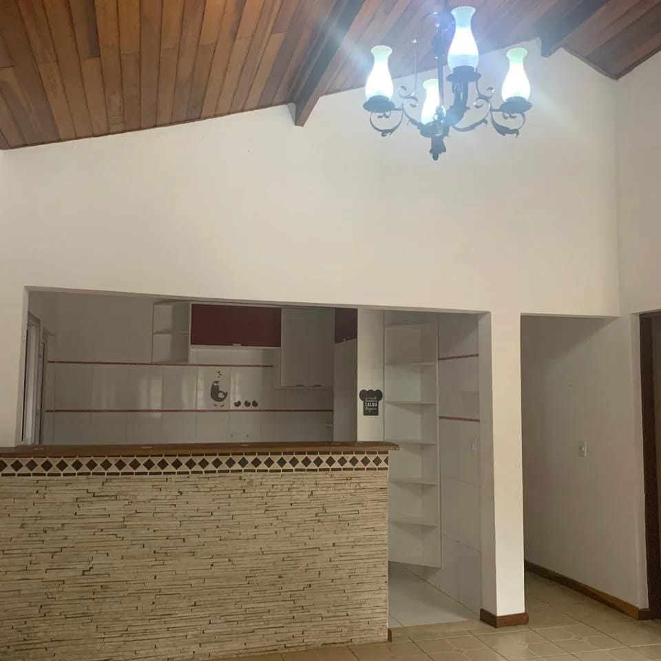 Casa em condomínio