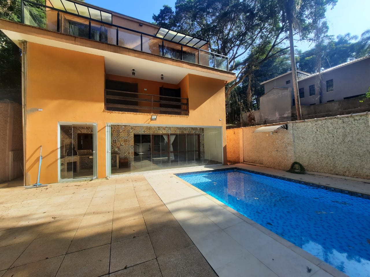 Casa em condomínio