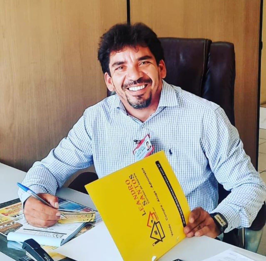 Leandro Santos Corretor - Vende - Aluga - Compra - Administra