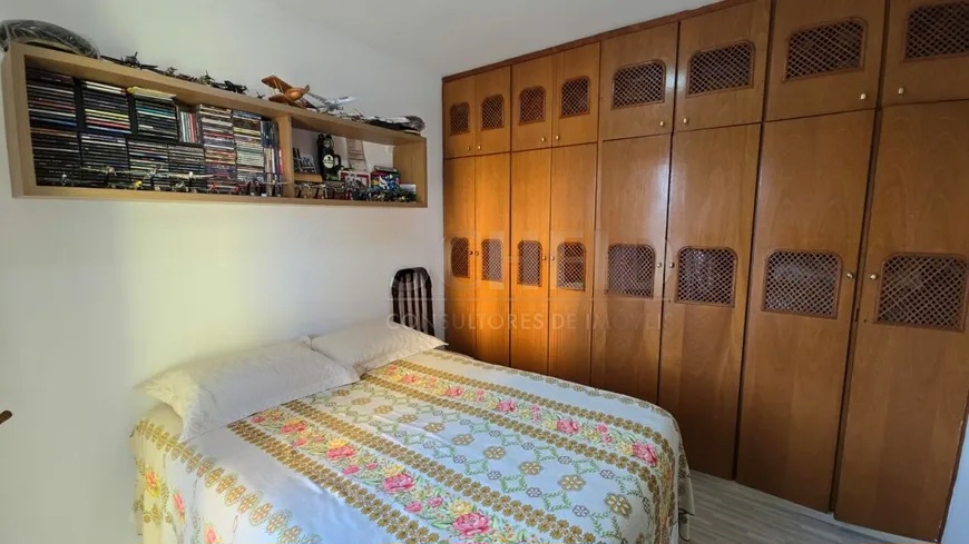 VENDO SOBRADO NO BAIRRO CAMPO GRANDE! (ZONA SUL-SP)