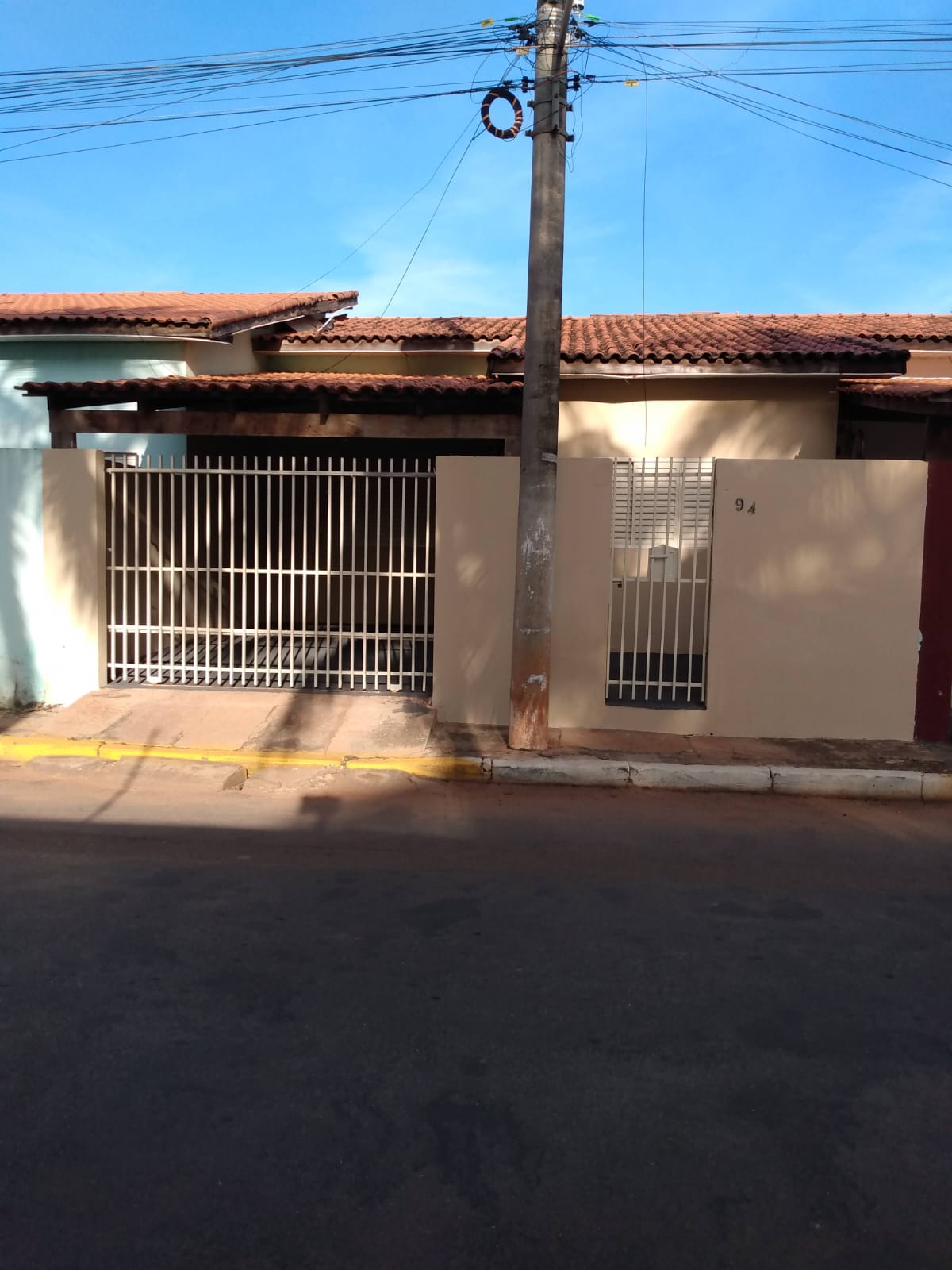 CASA PARA LOCAÇÃO