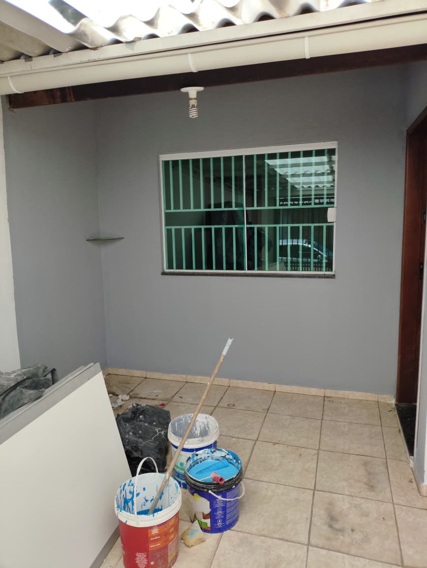 VENDE-SE CASA INDUSTRIAL