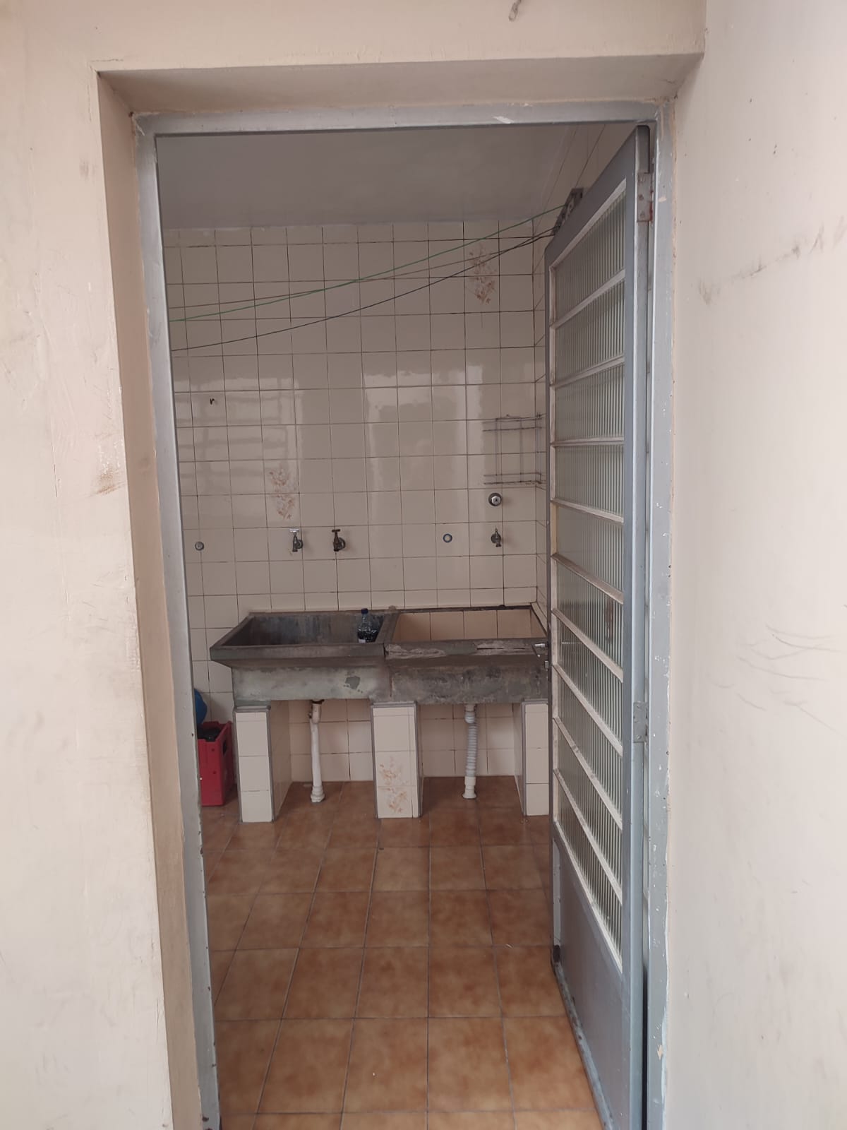 Sobrado Espaçoso em Pirituba: 3 Dorms, Edícula e o Quintal dos Seus Sonhos