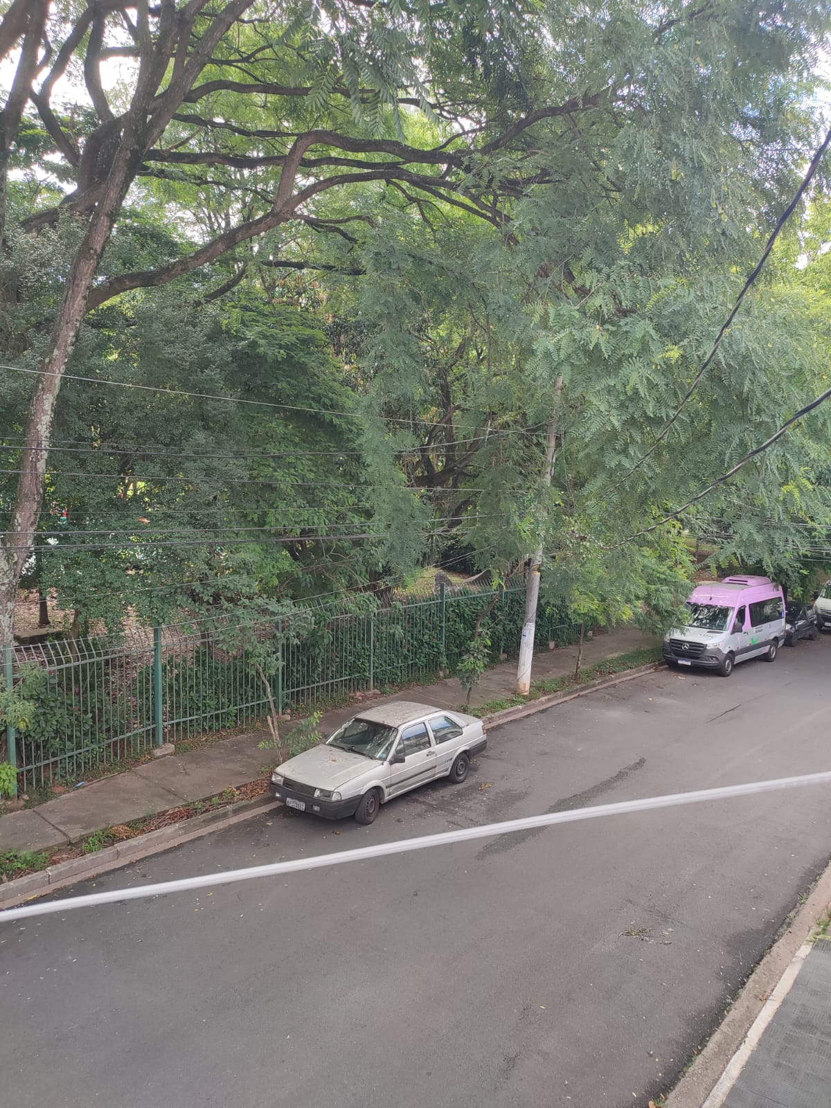 Sobrado Espaçoso em Pirituba: 3 Dorms, Edícula e o Quintal dos Seus Sonhos
