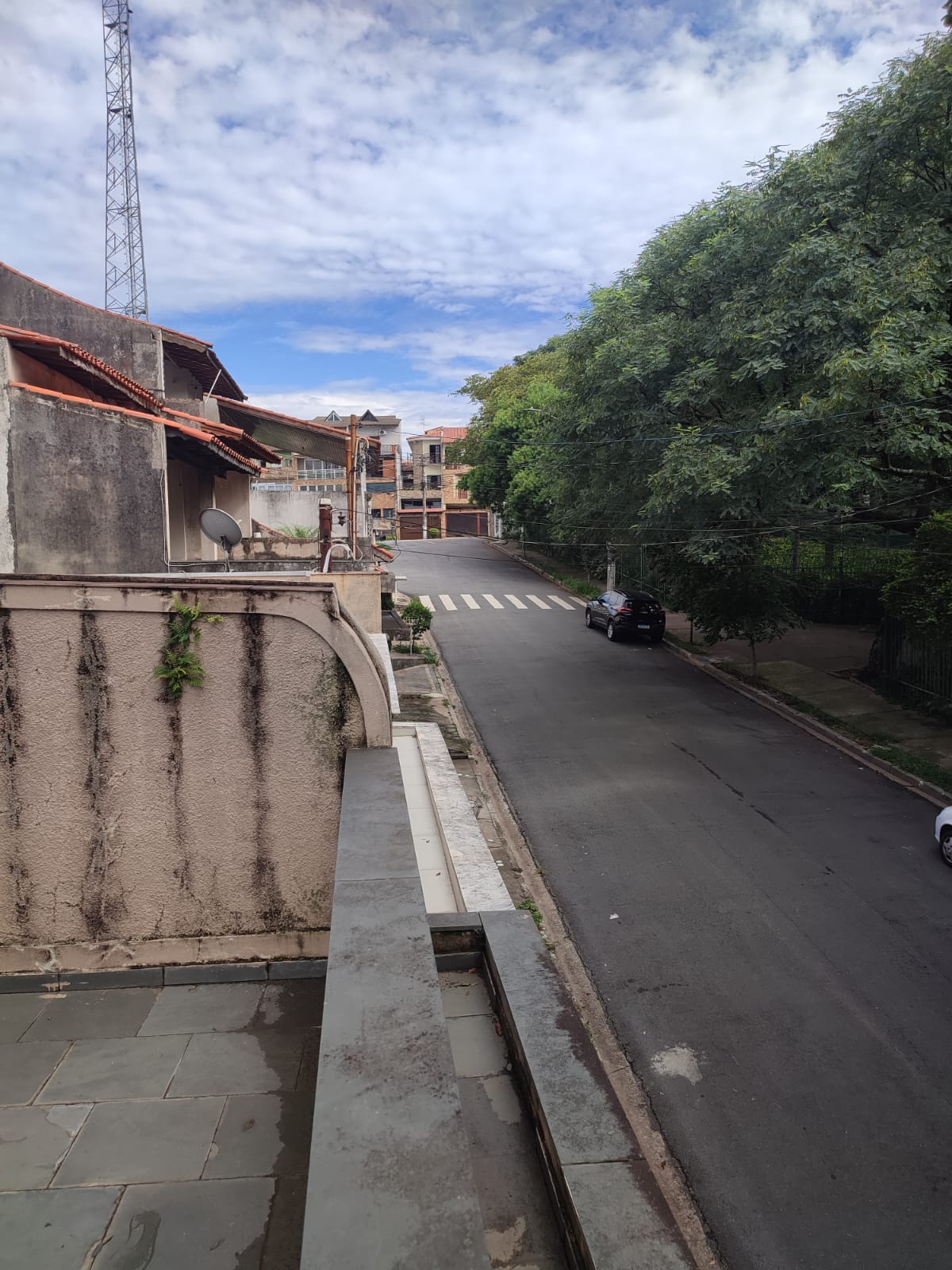 Sobrado Espaçoso em Pirituba: 3 Dorms, Edícula e o Quintal dos Seus Sonhos