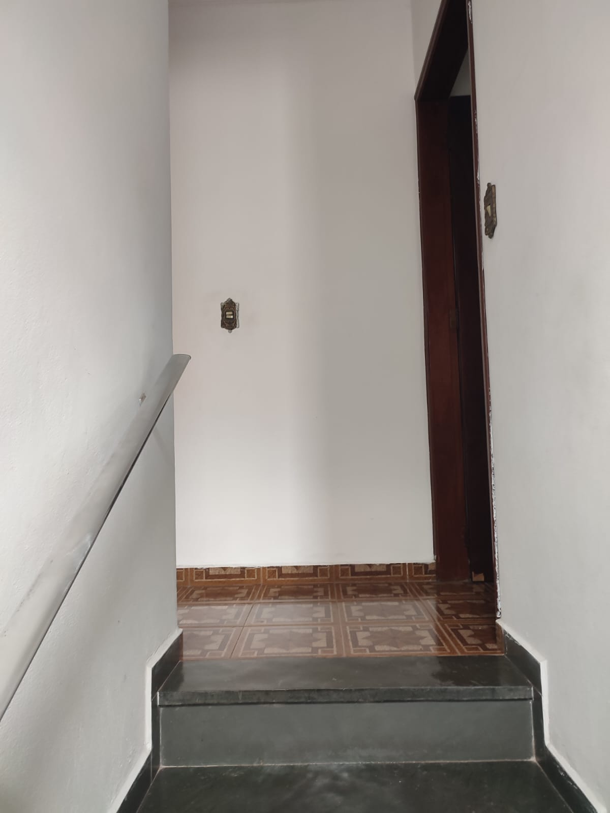 Sobrado Espaçoso em Pirituba: 3 Dorms, Edícula e o Quintal dos Seus Sonhos