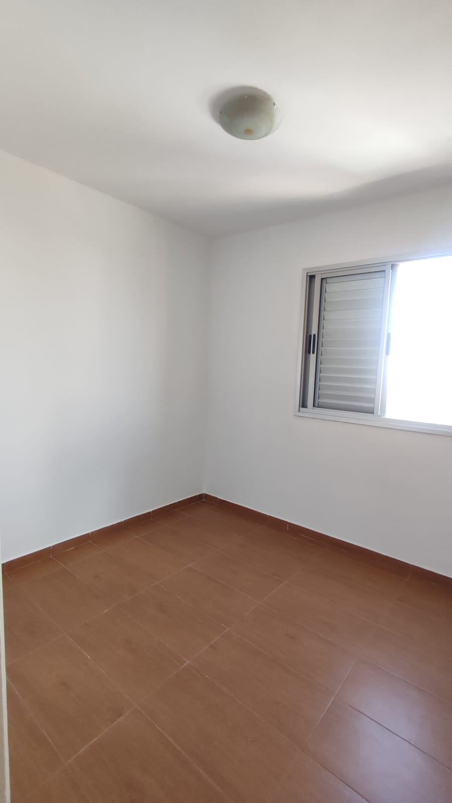 Viva no Topo: Vista Livre, Sol o Dia Todo e Lazer de Clube no Villagio Esplendore!
