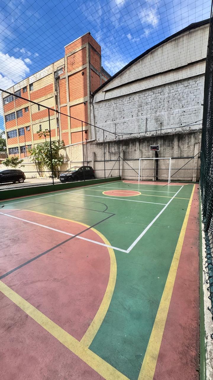 Viva no Topo: Vista Livre, Sol o Dia Todo e Lazer de Clube no Villagio Esplendore!