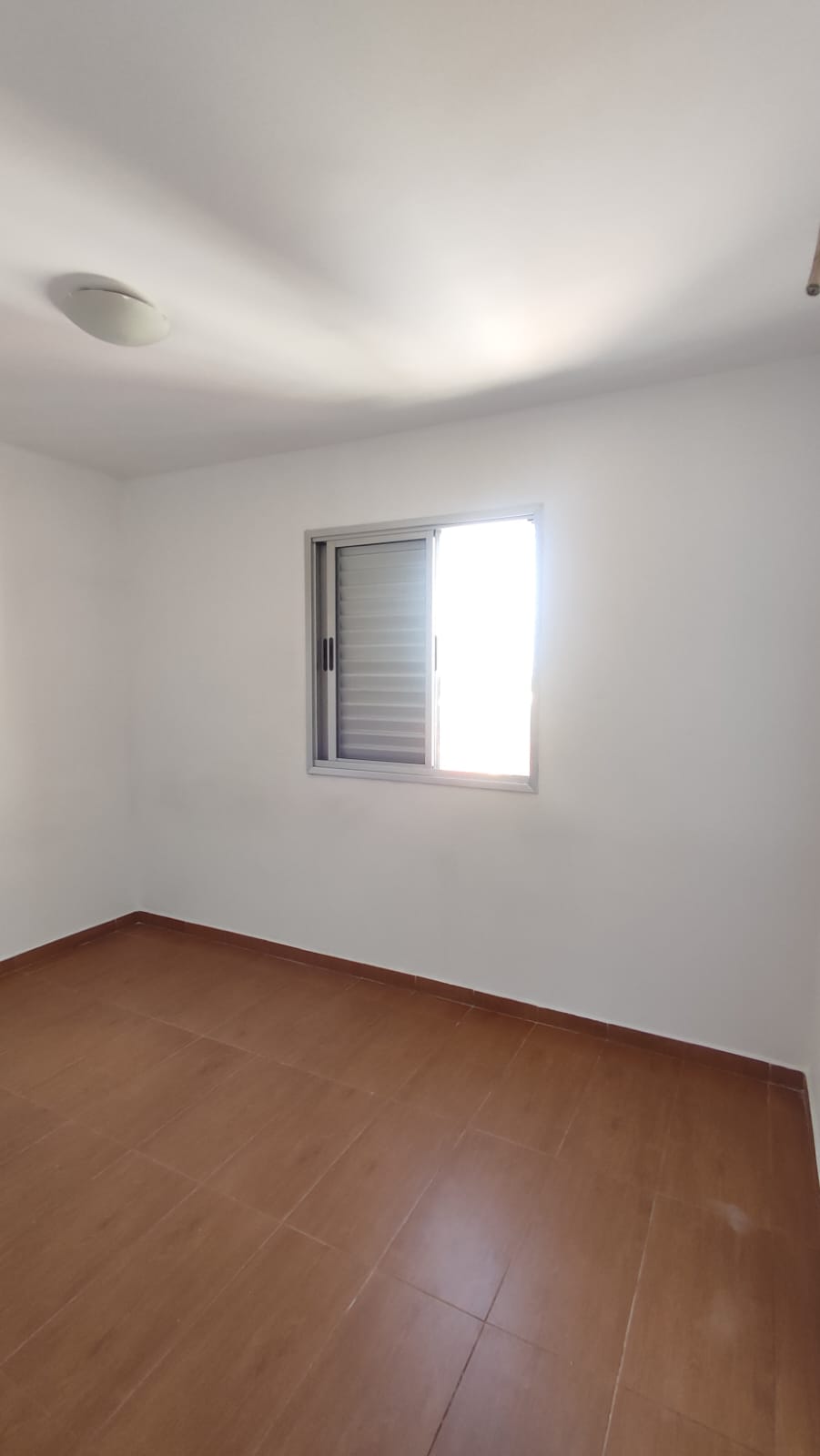 Oportunidade no Villagio Esplendore: Vista Livre, Sol e 2 Dormitórios!