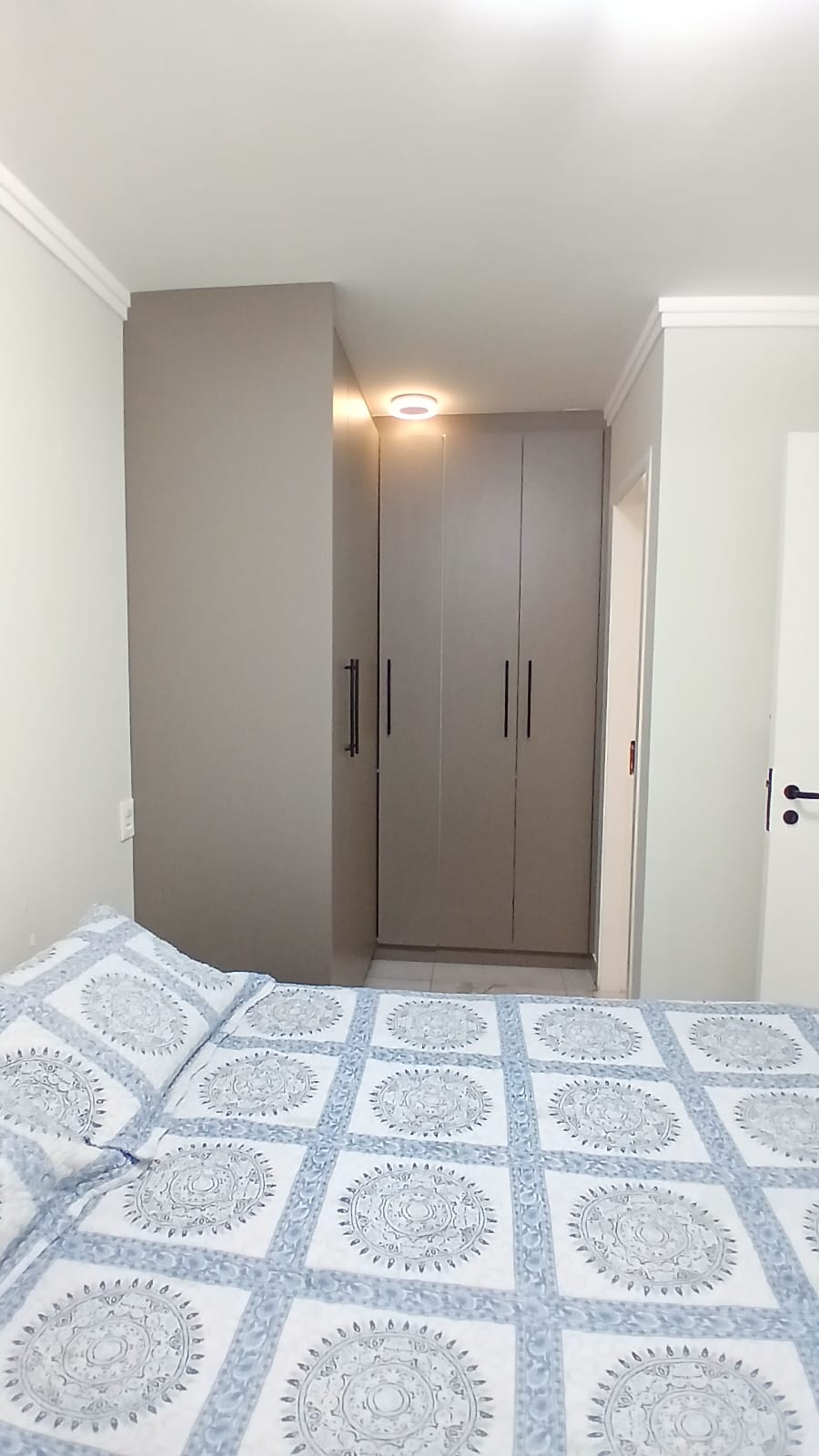 Reforma Impecável e Vista Livre no Millenium Clube: 2 Dorms (1 Suíte) + Lazer de Resort!