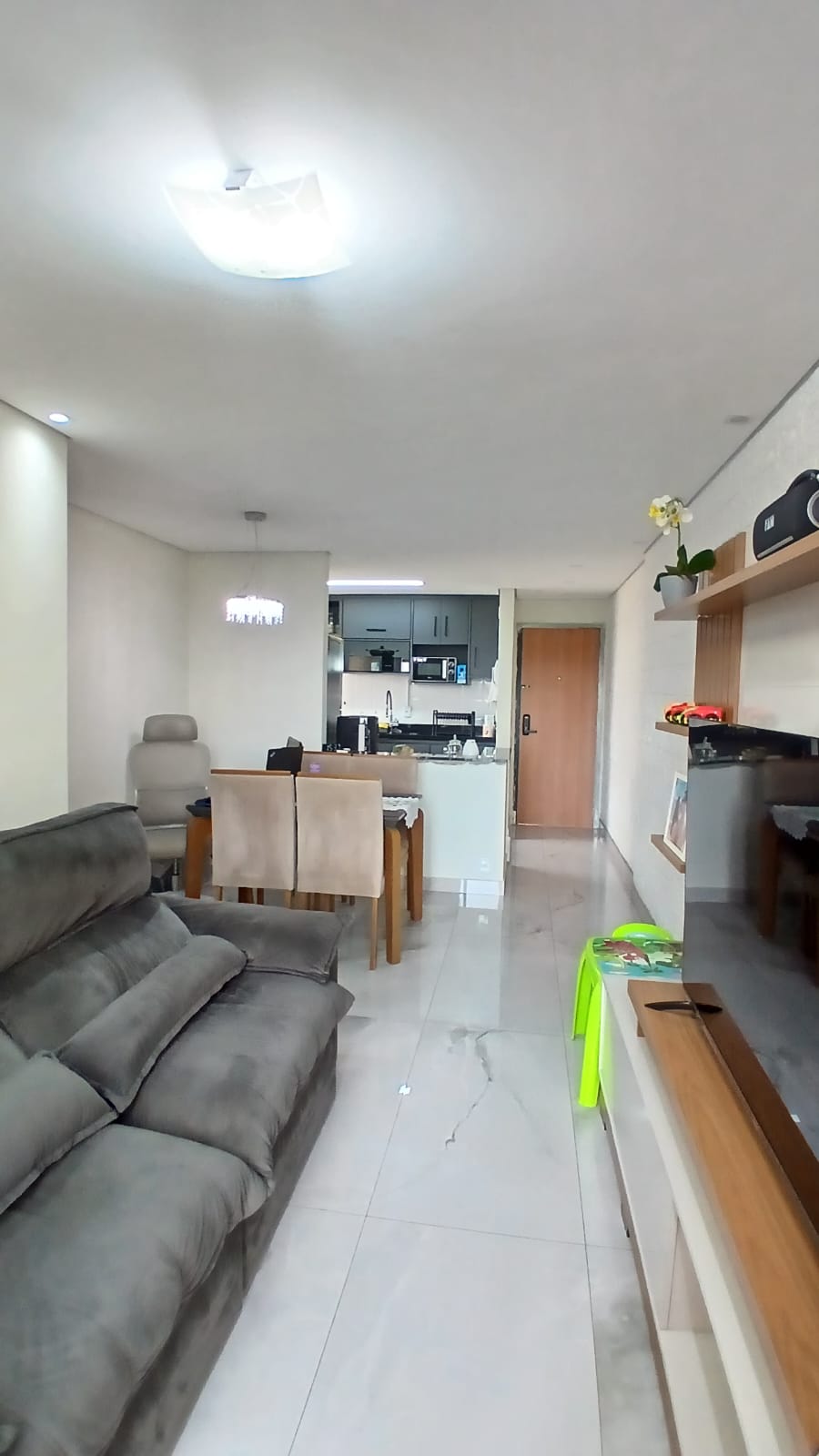 Reforma Impecável e Vista Livre no Millenium Clube: 2 Dorms (1 Suíte) + Lazer de Resort!