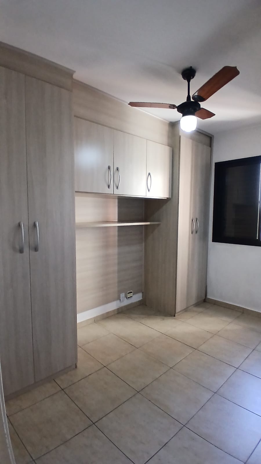 Apartamento no Condomínio Millenium 