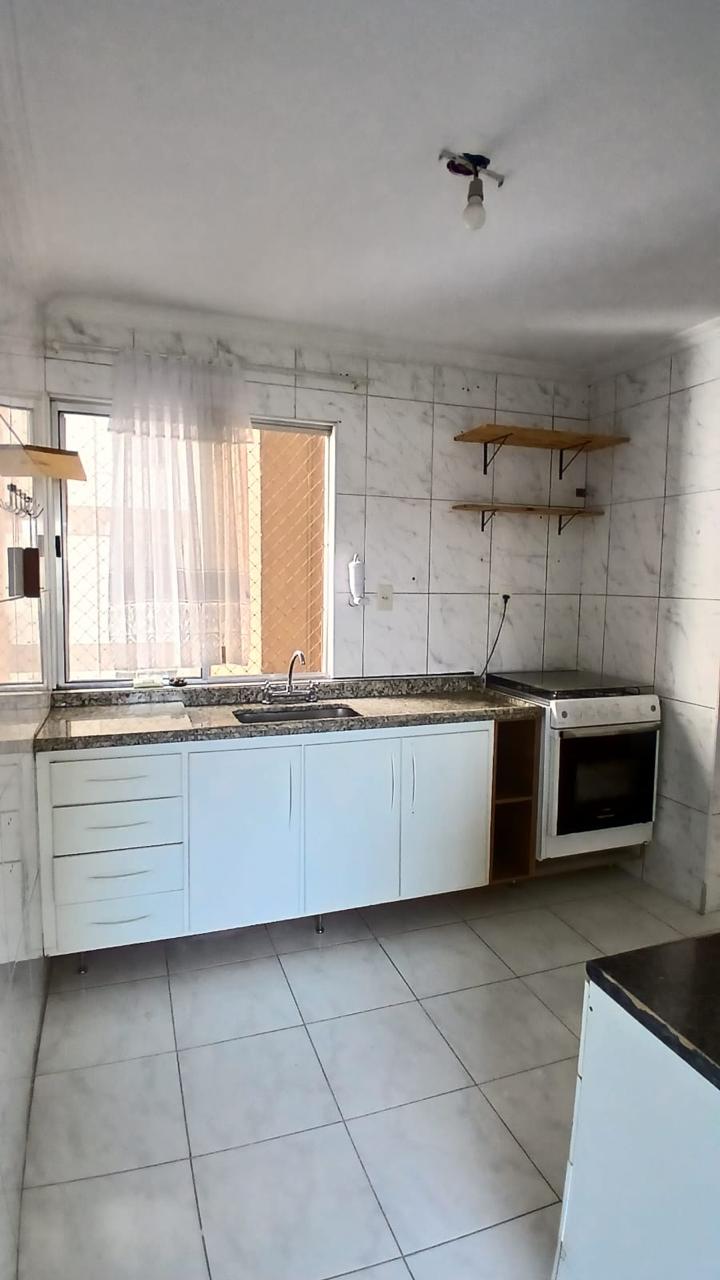 Completo Apartamento no Jardim Íris em São Paulo Usado