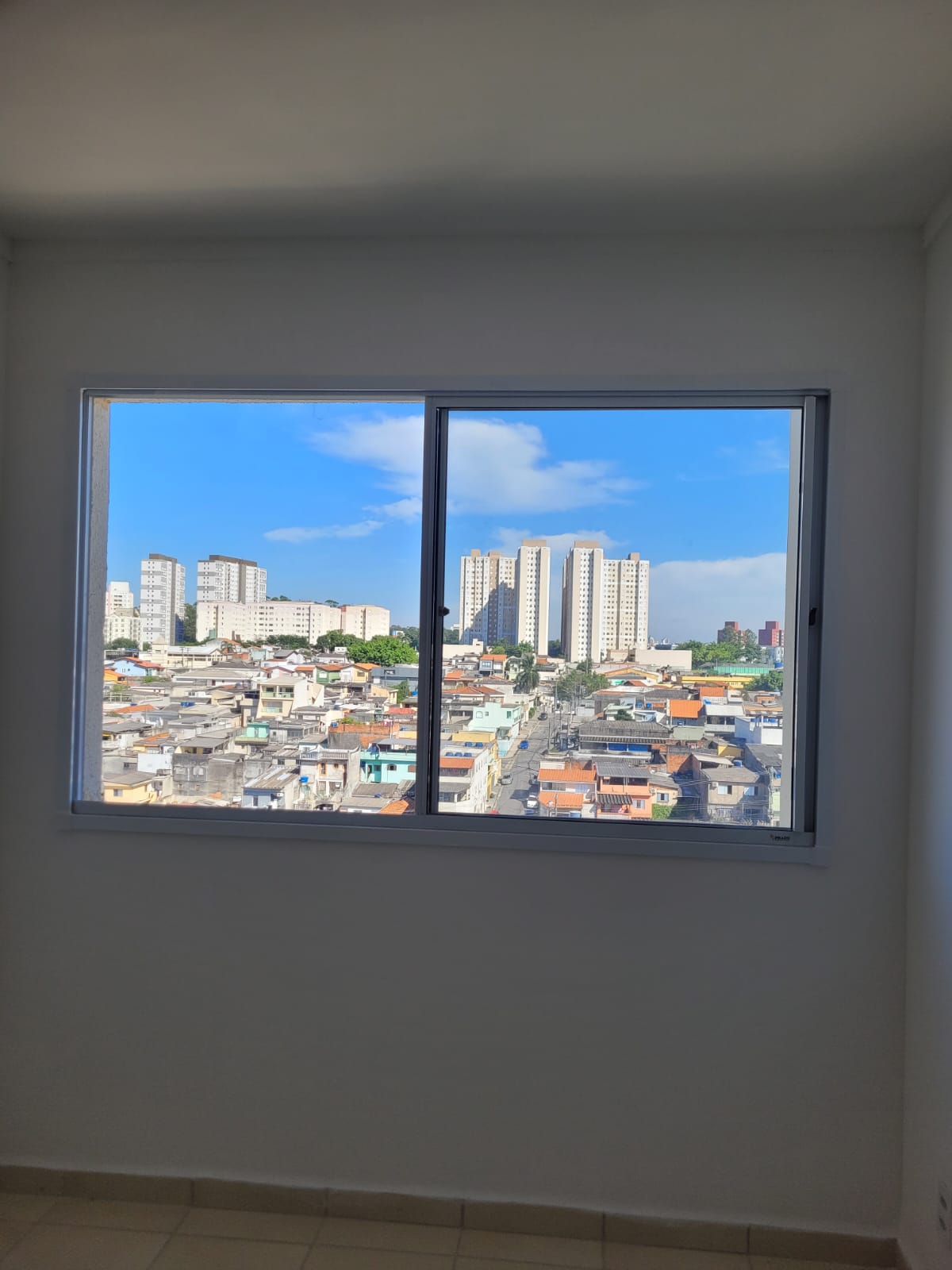 APARTAMENTO VILA LIVIEIRO
