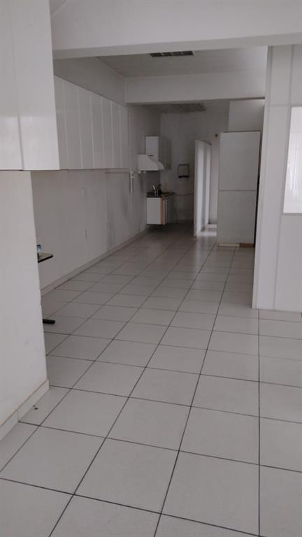 Salão Sobreloja Para Alugar, 180 m²