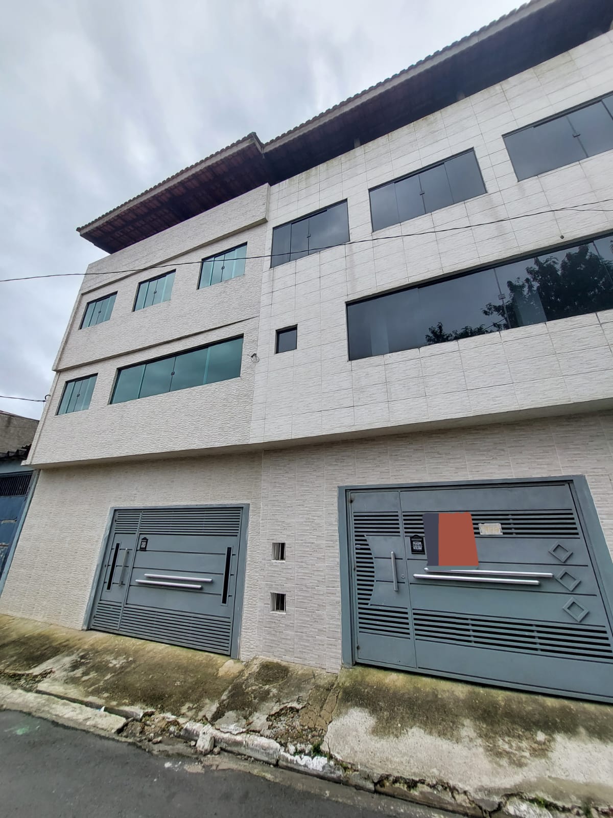 Sobrado Residencial / Comercial c/ Terraço - Próximo ao Monotrilho São Mateus e Jardim Colonial
