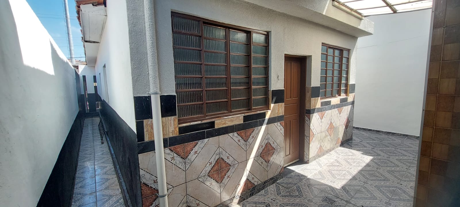 Imóvel com duas residências - Monotrilho São Mateus / Fazenda da Juta