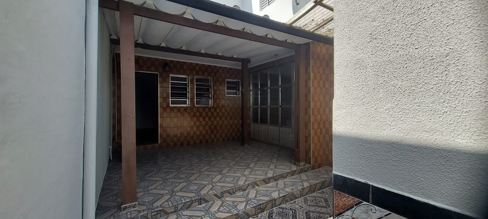 Imóvel com duas residências - Monotrilho São Mateus / Fazenda da Juta