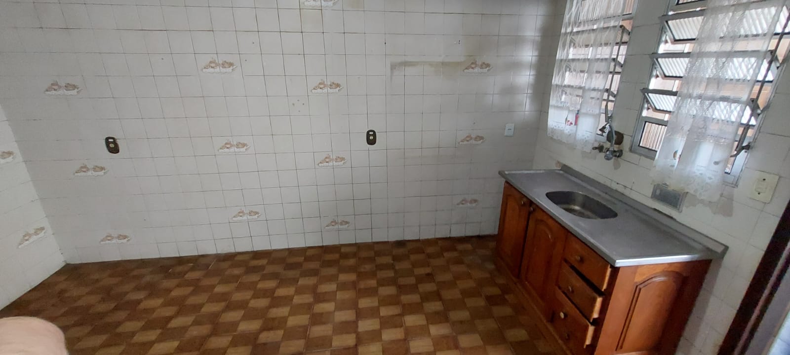 Imóvel com duas residências - Monotrilho São Mateus / Fazenda da Juta