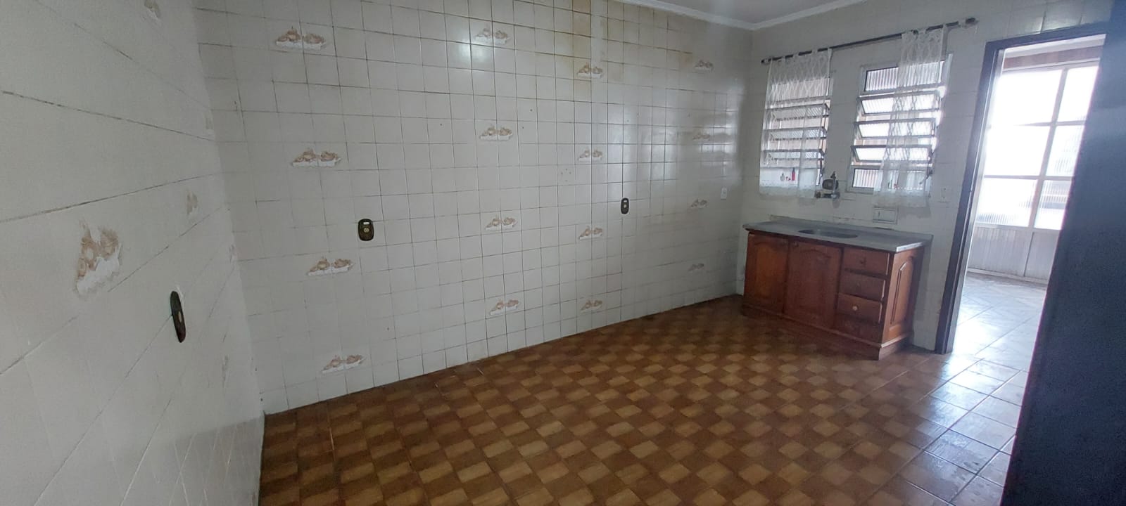 Imóvel com duas residências - Monotrilho São Mateus / Fazenda da Juta