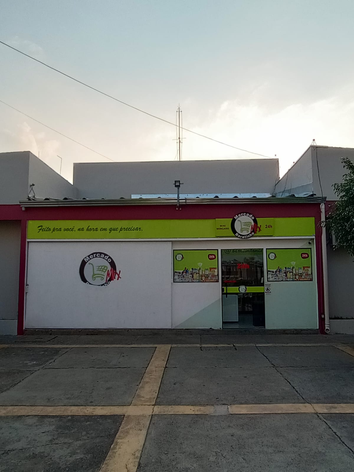 Apartamento em São Paulo com Piscina - Jardim Santa Bárbara