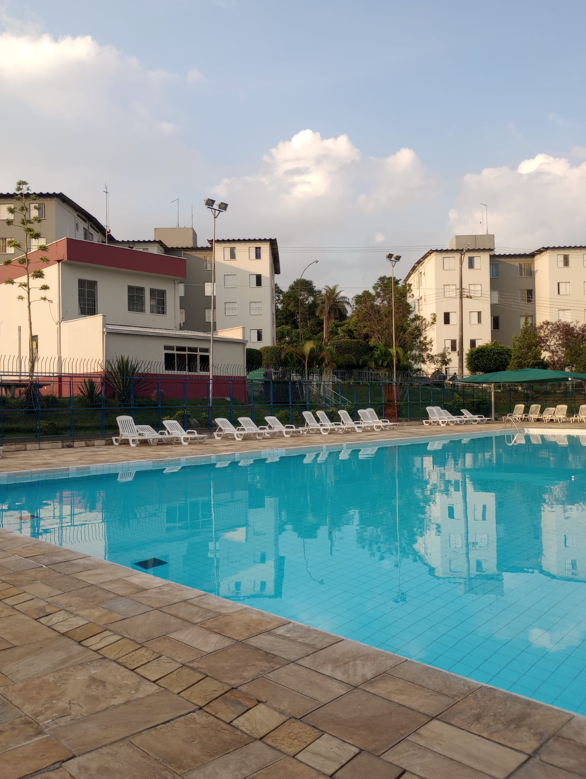 Apartamento em São Paulo com Piscina - Jardim Santa Bárbara