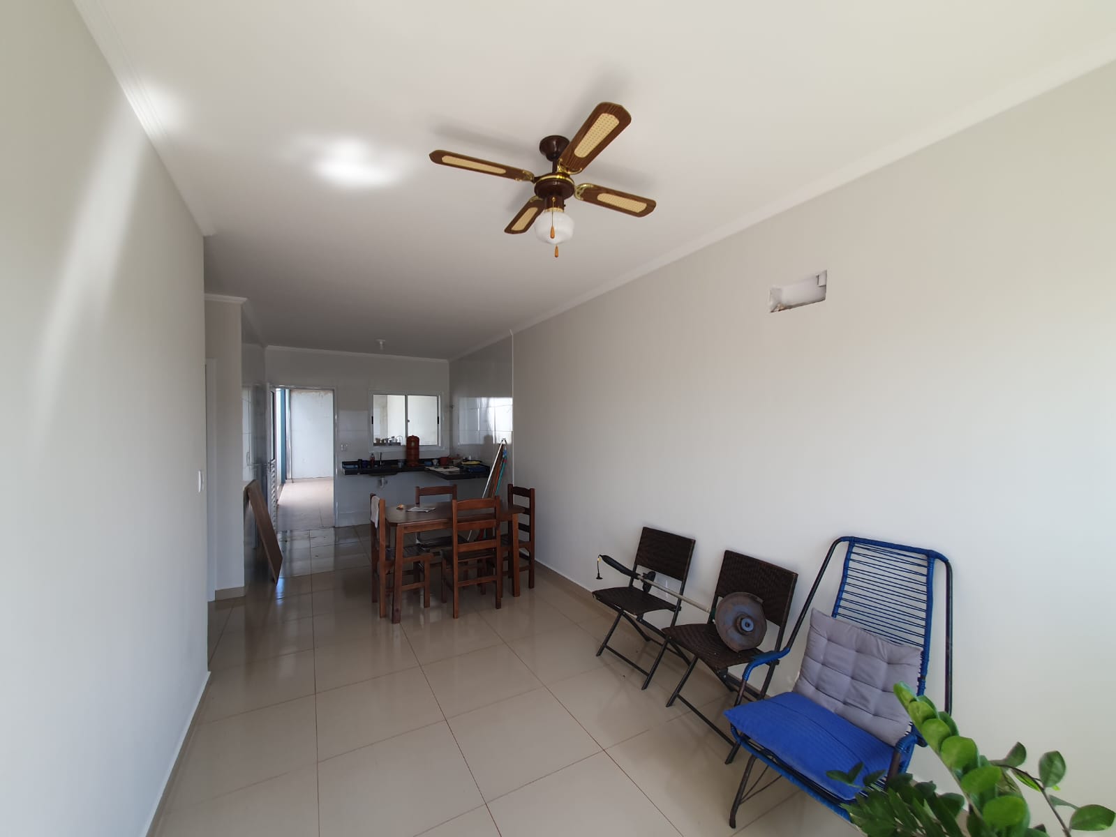 VENDIDO PELA SUELI HAUS IMÓVEIS - CASA 02 DORMITÓRIOS 01 SUÍTE - CONDOMÍNIO JADE - BRODOWSKI-SP