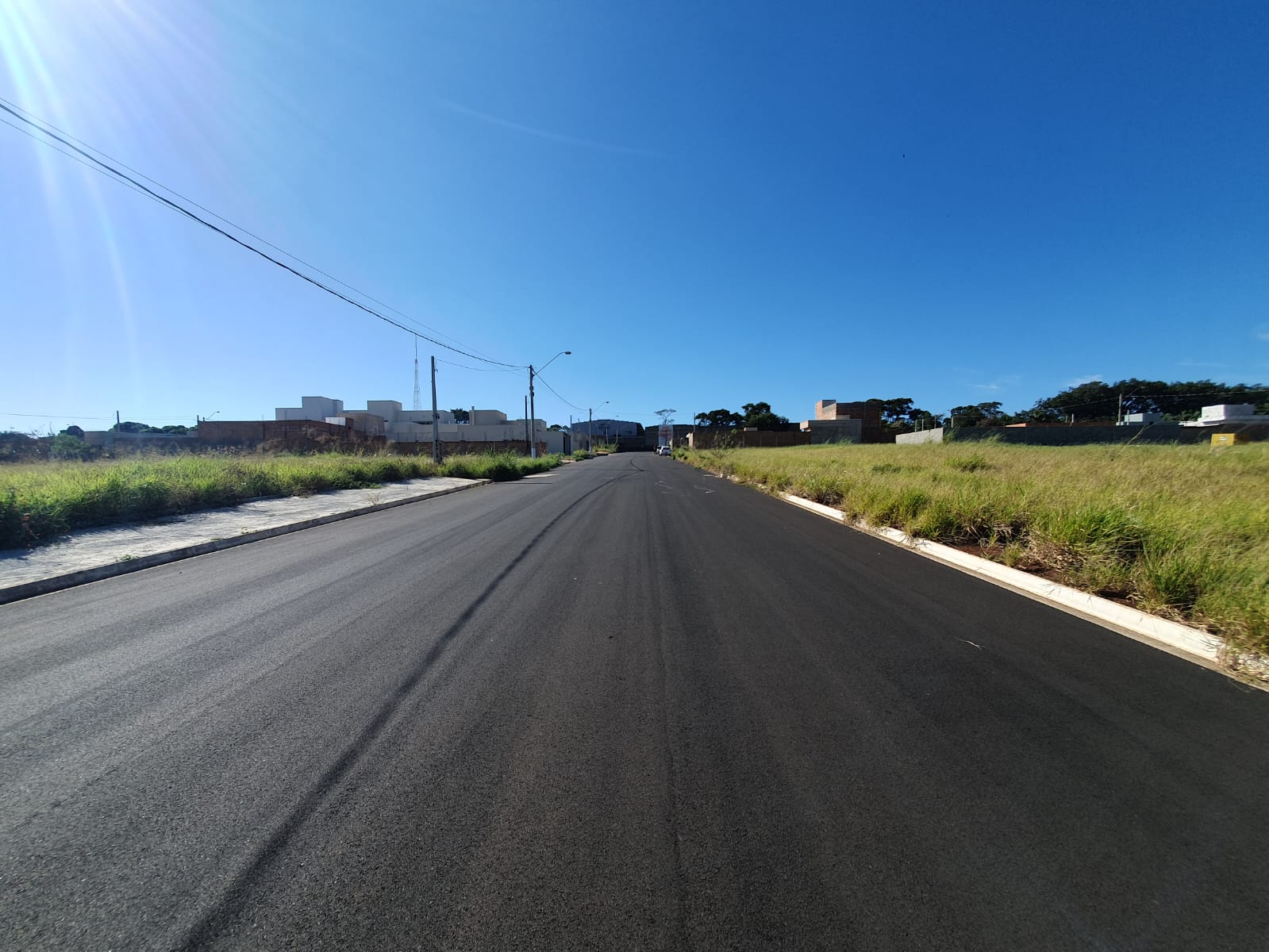 VENDE: TERRENO 250M² - JARDIM MIRANDA - EM BRODOWSKI-SP. (brodosqui)