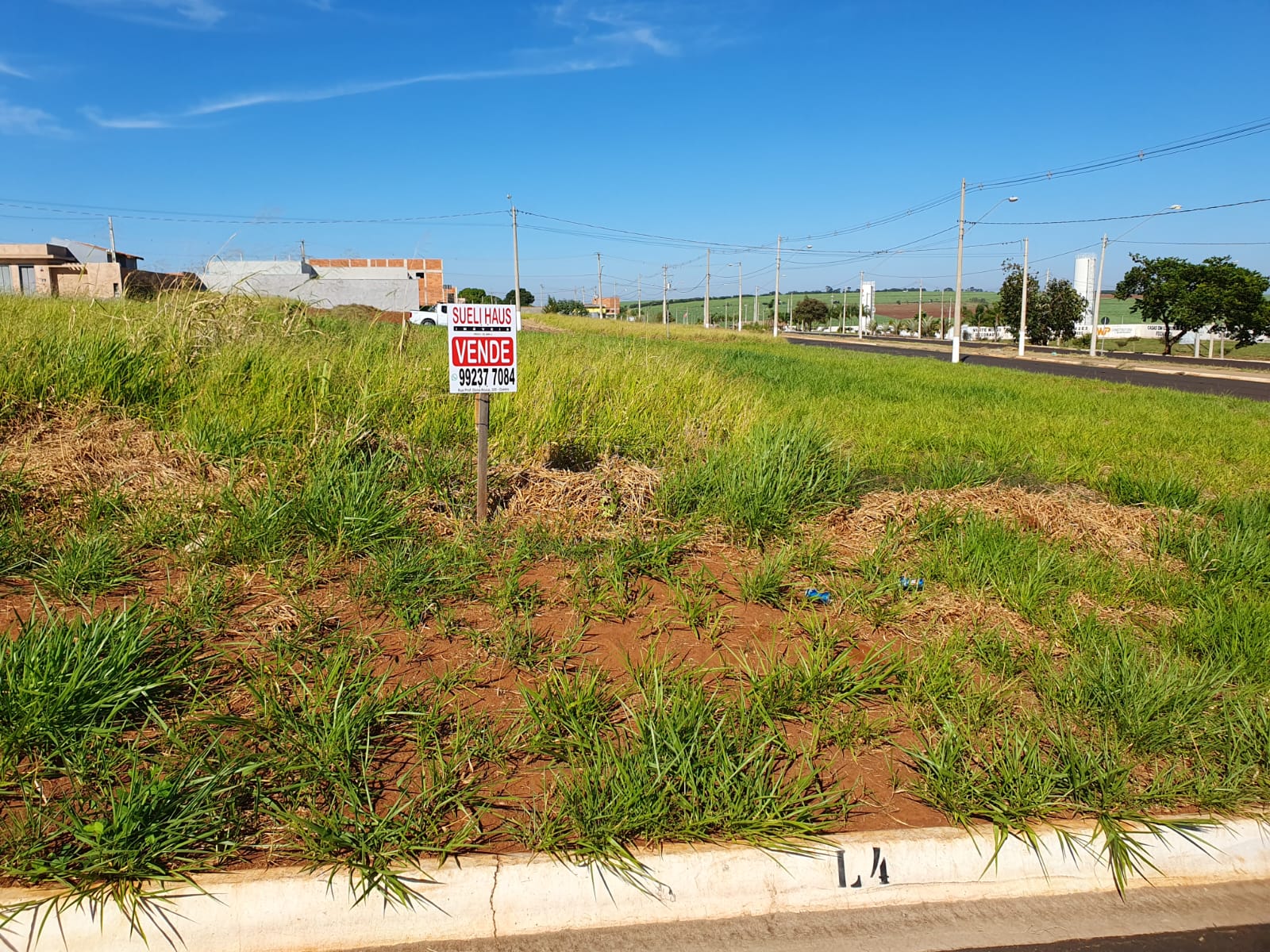 VENDE: TERRENO 250M² - JARDIM MIRANDA - EM BRODOWSKI-SP. (brodosqui)