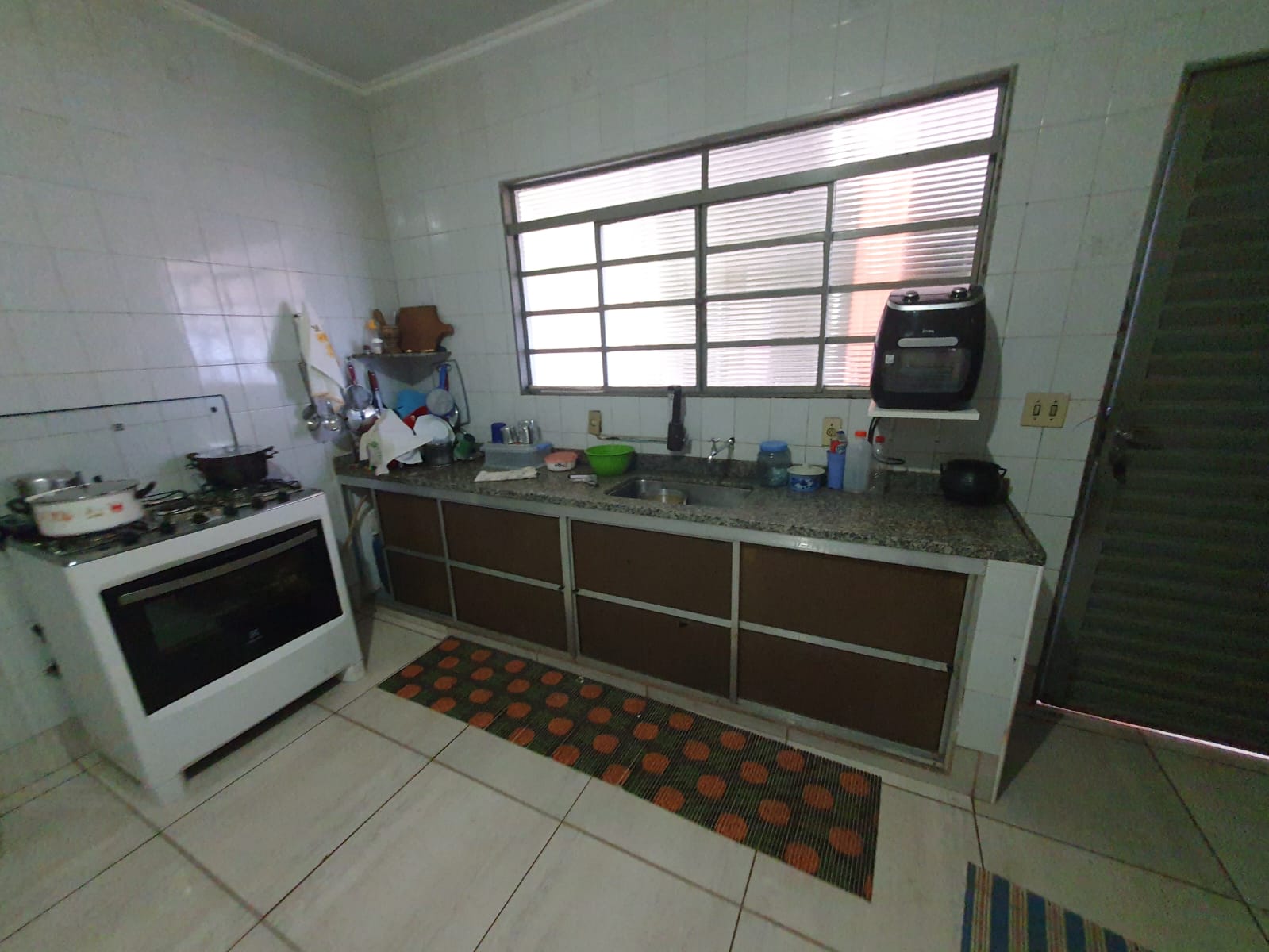 VENDE: CASA 03 DORMITÓRIOS - MOZART - BRODOWSKI-SP.