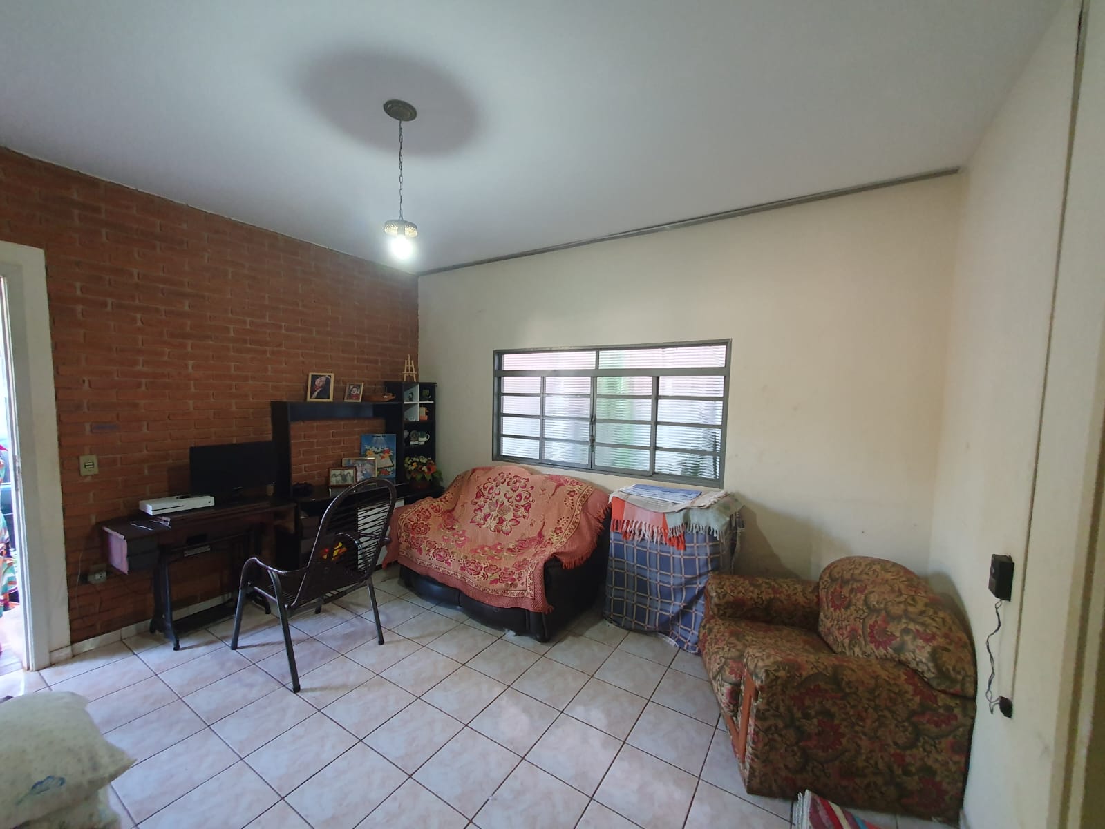 VENDE: CASA 03 DORMITÓRIOS - MOZART - BRODOWSKI-SP.