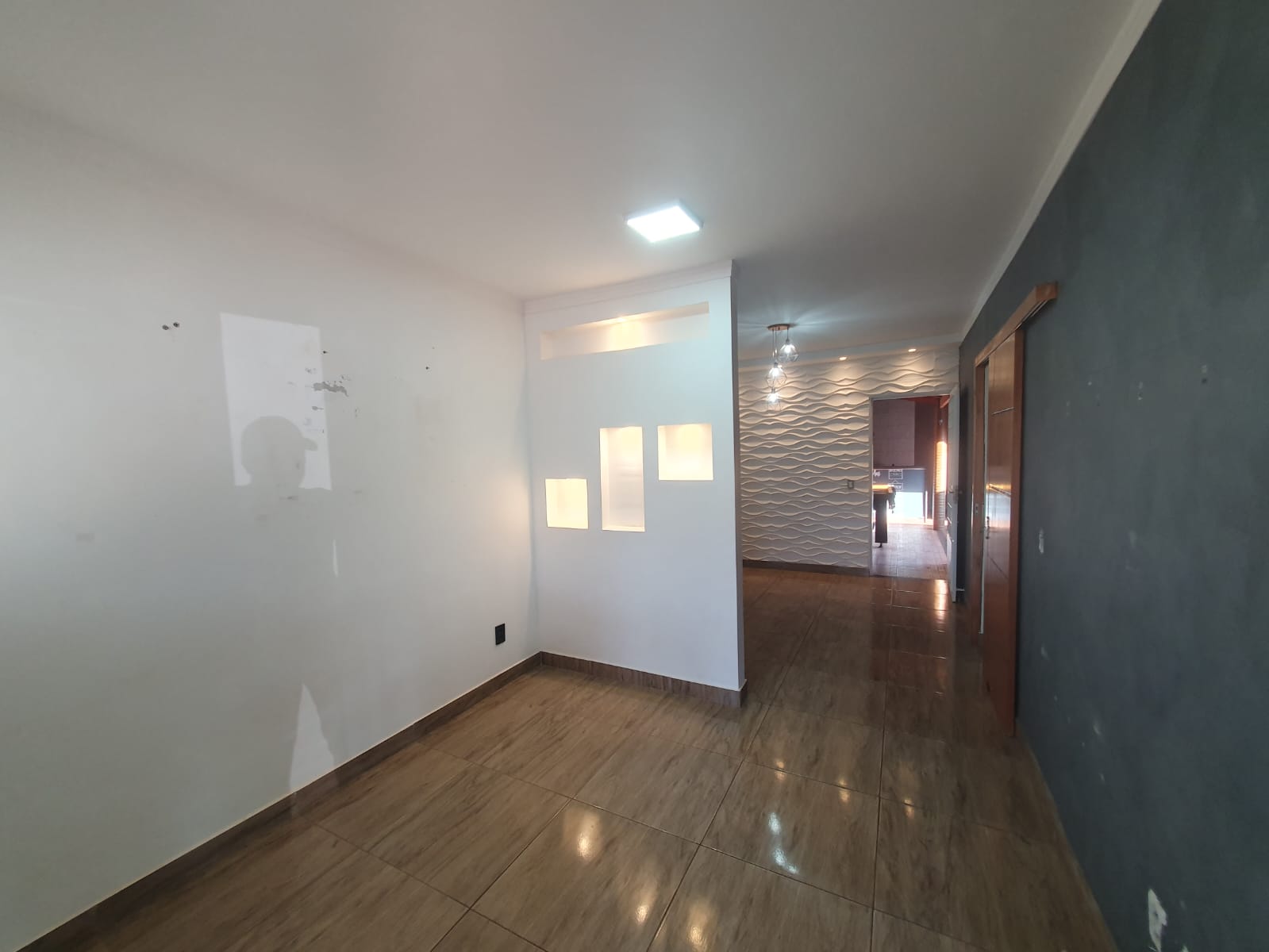 VENDE: CASA 02 DORMITÓRIOS - CONDOMINIO MARIA DO CARMO MACIEL - BRODOWSKI-SP