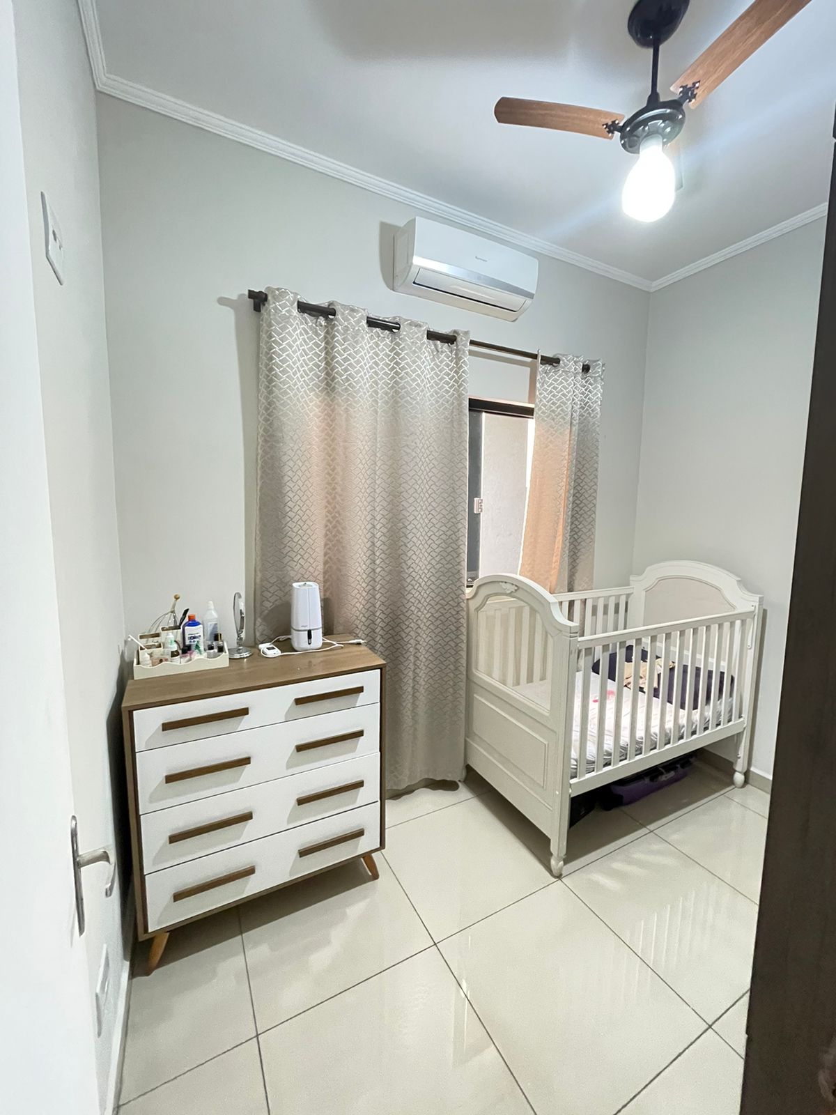 VENDE: CASA 02 DORMITÓRIOS  - RESIDENCIAL BOM JARDIM - BRODOWSKI-SP.