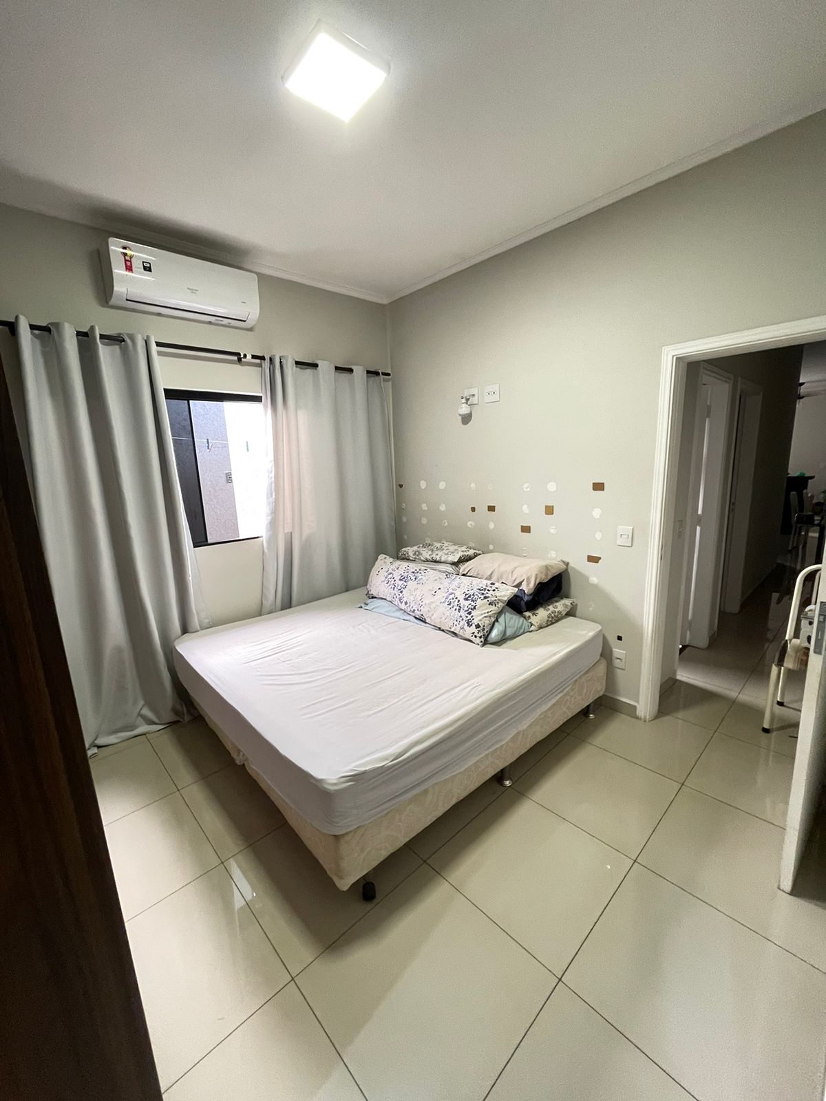 VENDE: CASA 02 DORMITÓRIOS  - RESIDENCIAL BOM JARDIM - BRODOWSKI-SP.