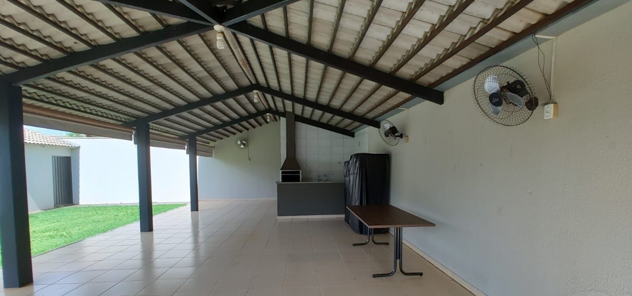 VENDE - CASA CONDOMÍNIO RUBI - 3 DORMITÓRIOS - EM BRODOWSKI-SP. brodosqui
