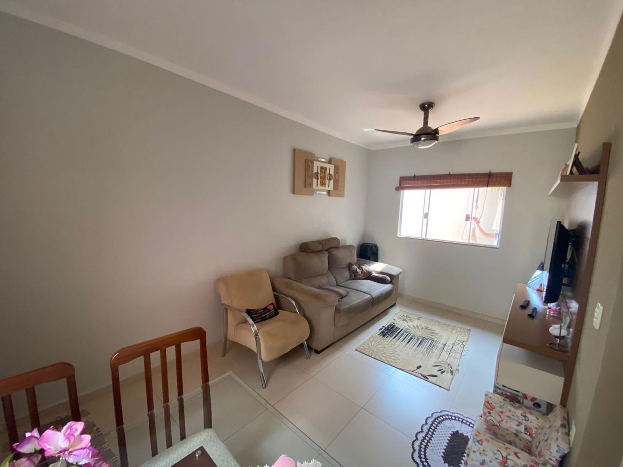 VENDE - CASA CONDOMÍNIO RUBI - 3 DORMITÓRIOS - EM BRODOWSKI-SP. brodosqui