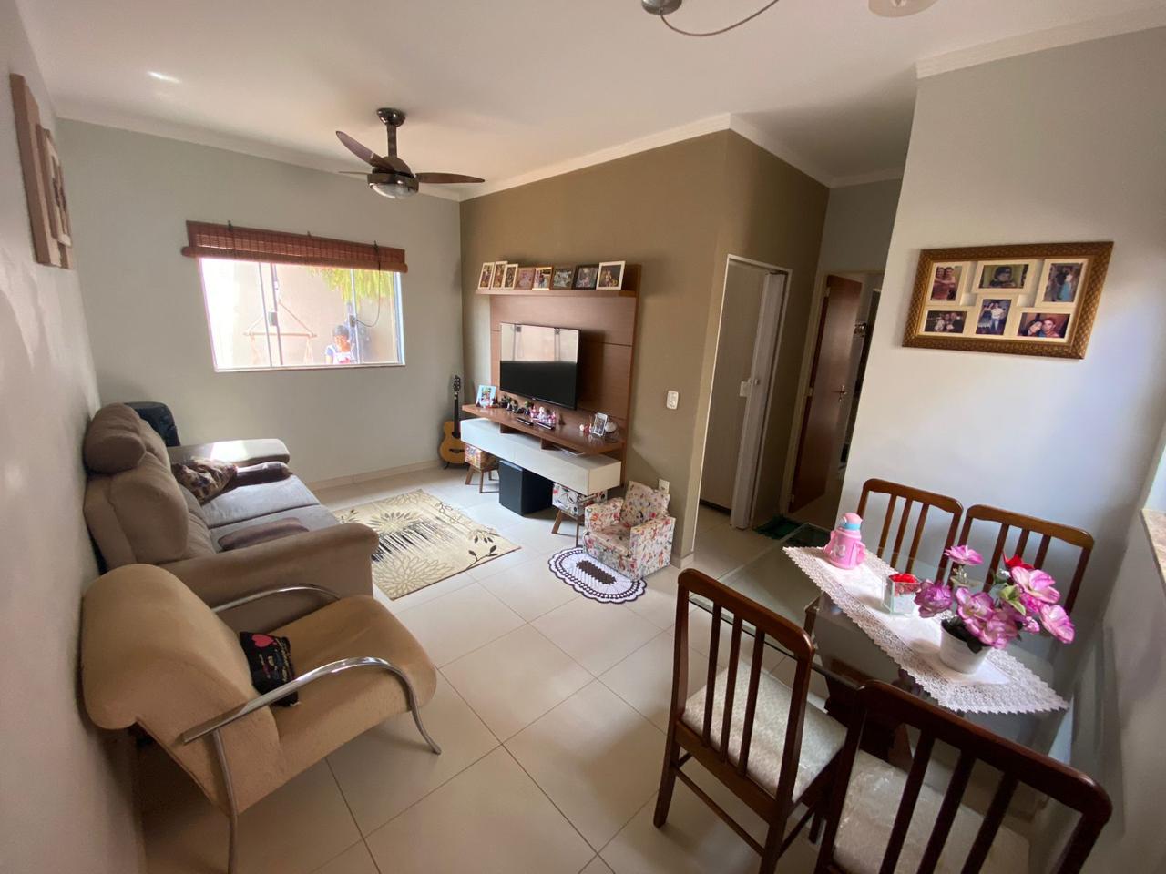 VENDE - CASA CONDOMÍNIO RUBI - 3 DORMITÓRIOS - EM BRODOWSKI-SP. brodosqui