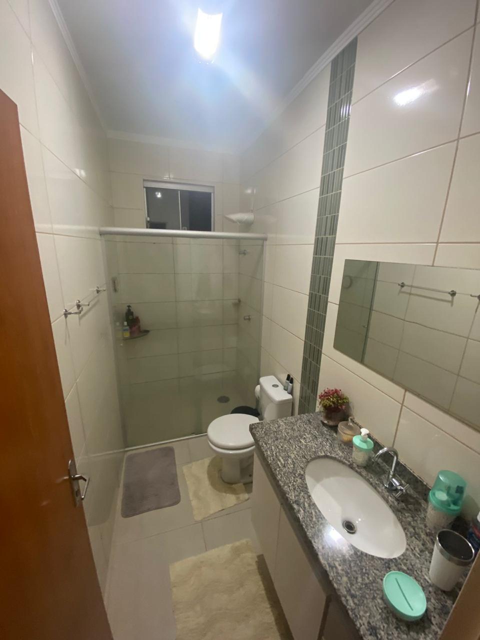 VENDE - CASA CONDOMÍNIO RUBI - 3 DORMITÓRIOS - EM BRODOWSKI-SP. brodosqui