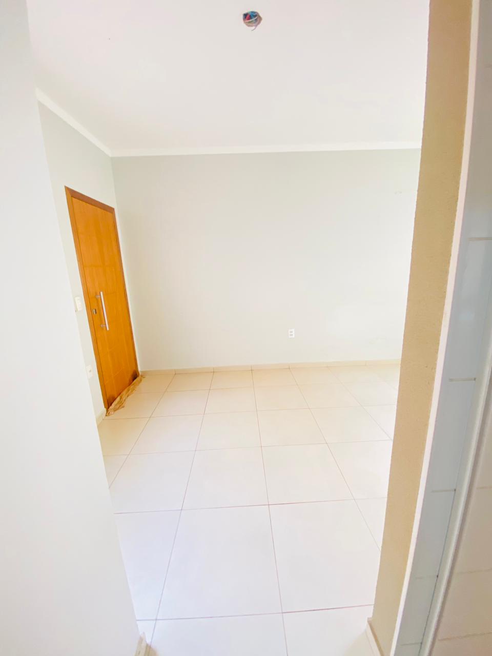 VENDE - CASA CONDOMÍNIO RUBI - 3 DORMITÓRIOS - EM BRODOWSKI-SP. brodosqui